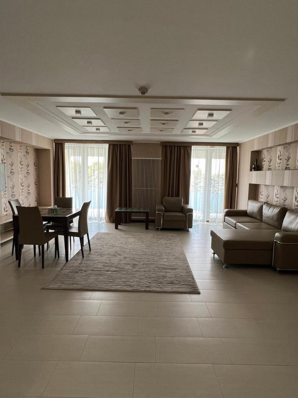 Grand-Marine Hotel & Spa Burlach'ya Balka Extérieur photo