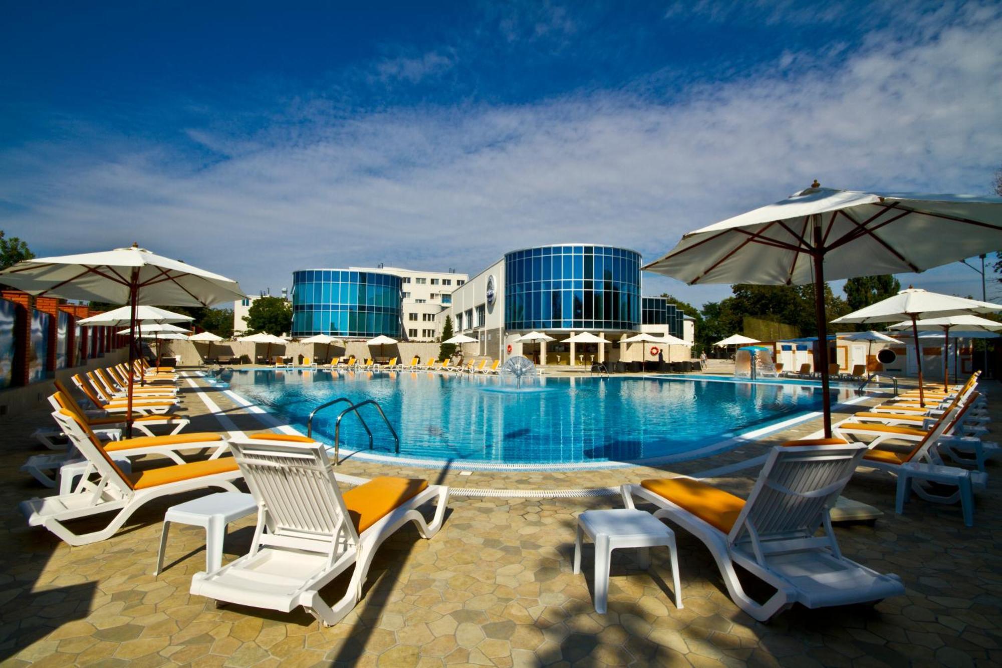 Grand-Marine Hotel & Spa Burlach'ya Balka Extérieur photo