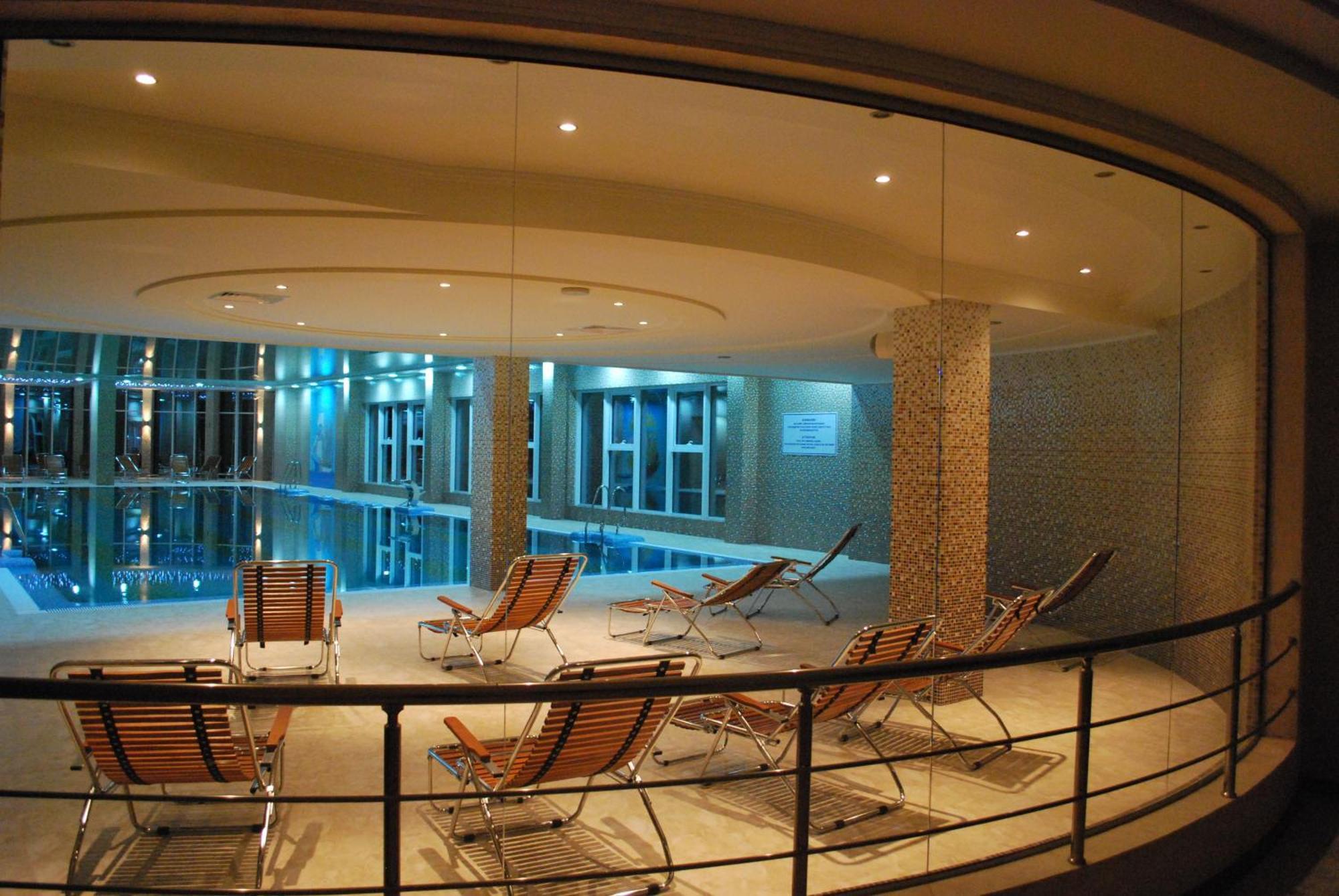 Grand-Marine Hotel & Spa Burlach'ya Balka Extérieur photo