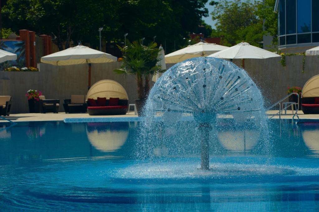 Grand-Marine Hotel & Spa Burlach'ya Balka Extérieur photo