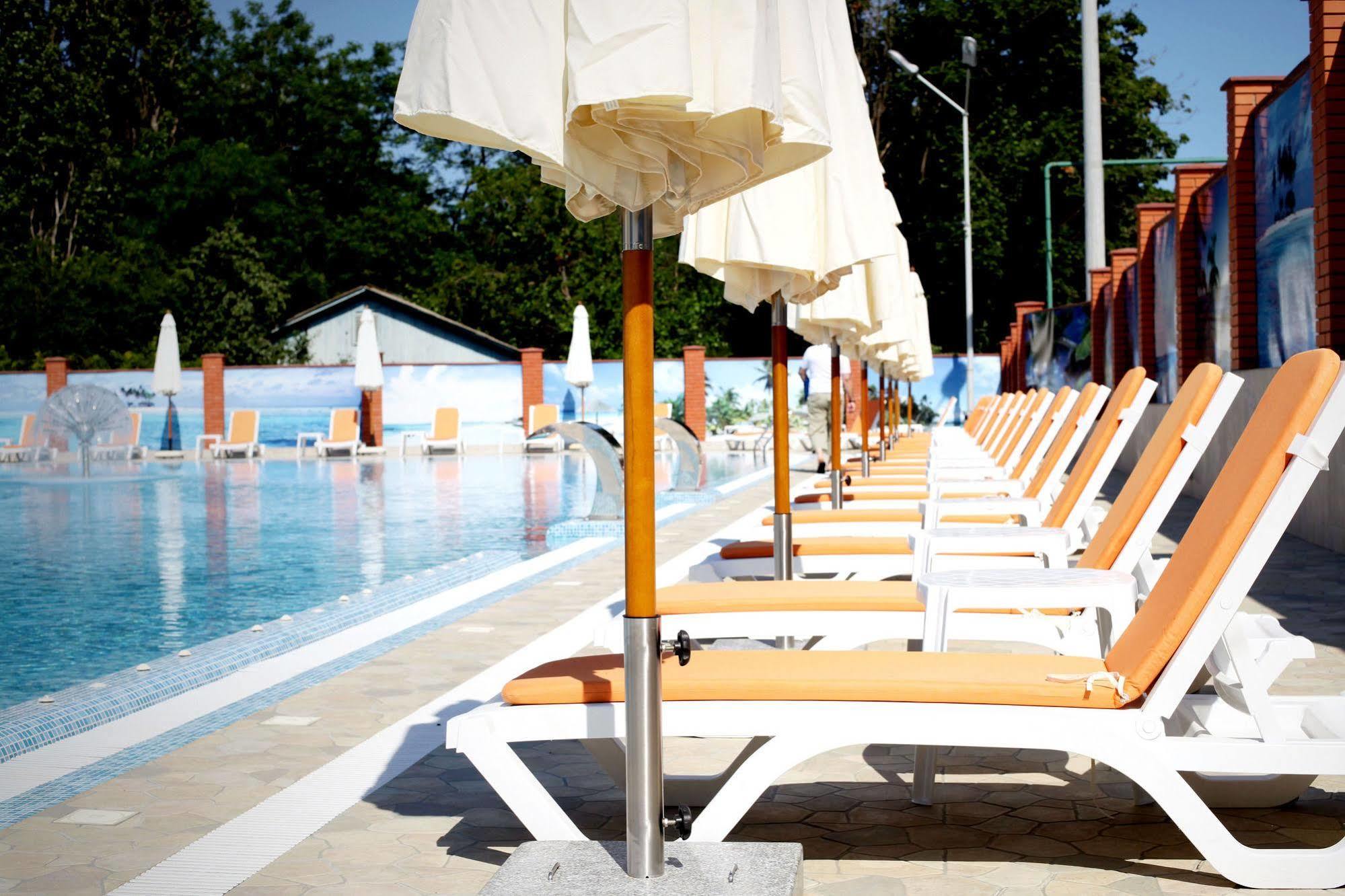 Grand-Marine Hotel & Spa Burlach'ya Balka Extérieur photo